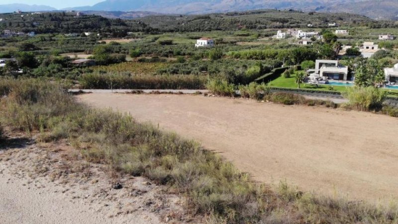 Kiani Akti Kreta, Kiani Akti: Prestigeträchtiges Grundstück direkt am Meer nahe Kalyves zu verkaufen Grundstück kaufen